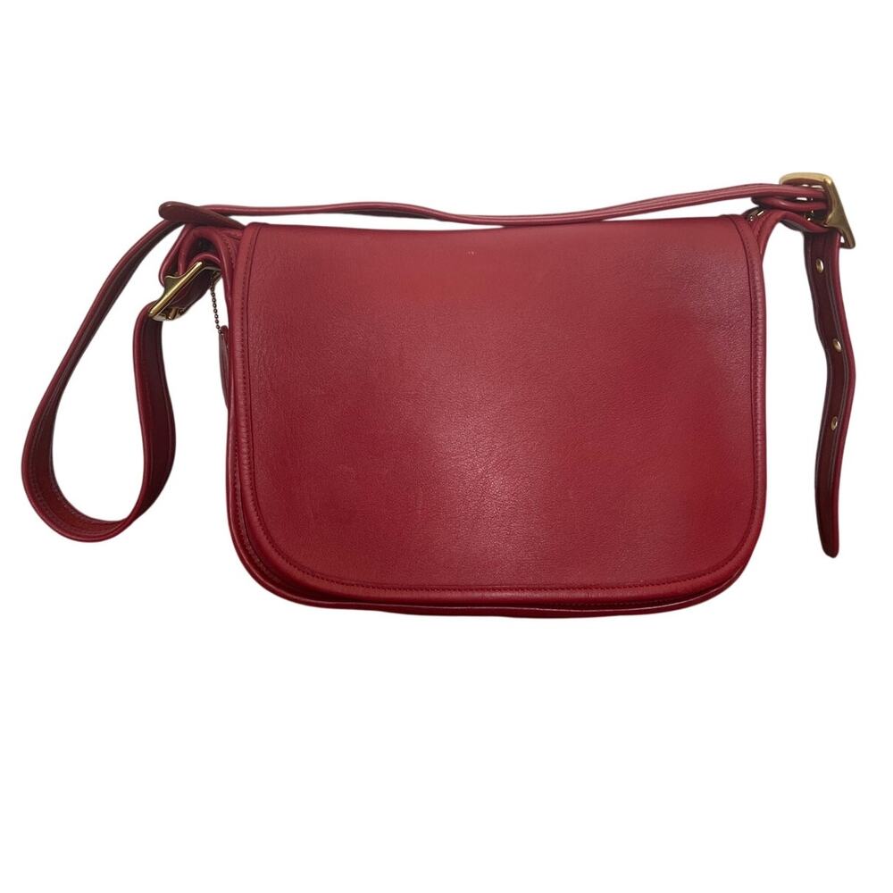 Vintage Coach Patricia Legacy 9951 Red Glove Tan Leather Crossbody Shoulder Bag